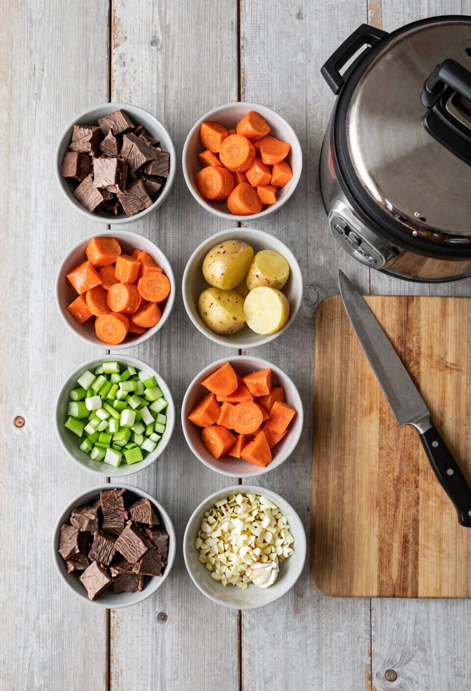 uniformly chop ingredients prep